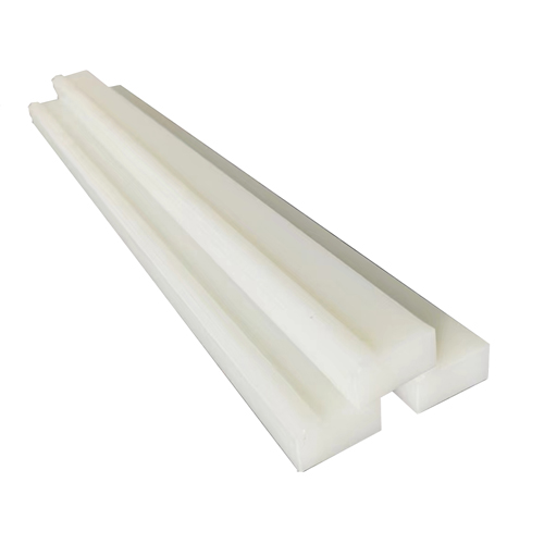 Wat zijn de belangrijkste voordelen van slijtvaste strip van nylon kettinggids in vergelijking met andere materialen?
